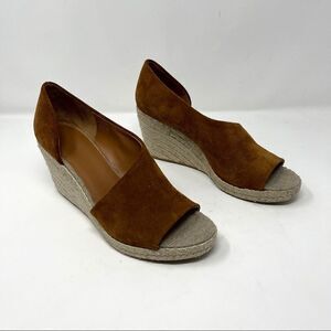 Vince Sonora tan Suede Espadrille Slip On Wedge Size 9